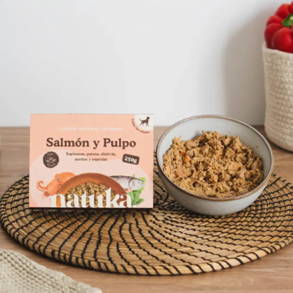 Menú cocinado perro y salmón Natuka